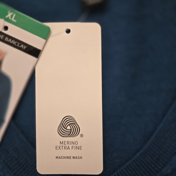 NWT, KATHERINE BARCLAY Women's Blue V-Neck Merino Wool Sweater.Size XL - Picture 8 of 11